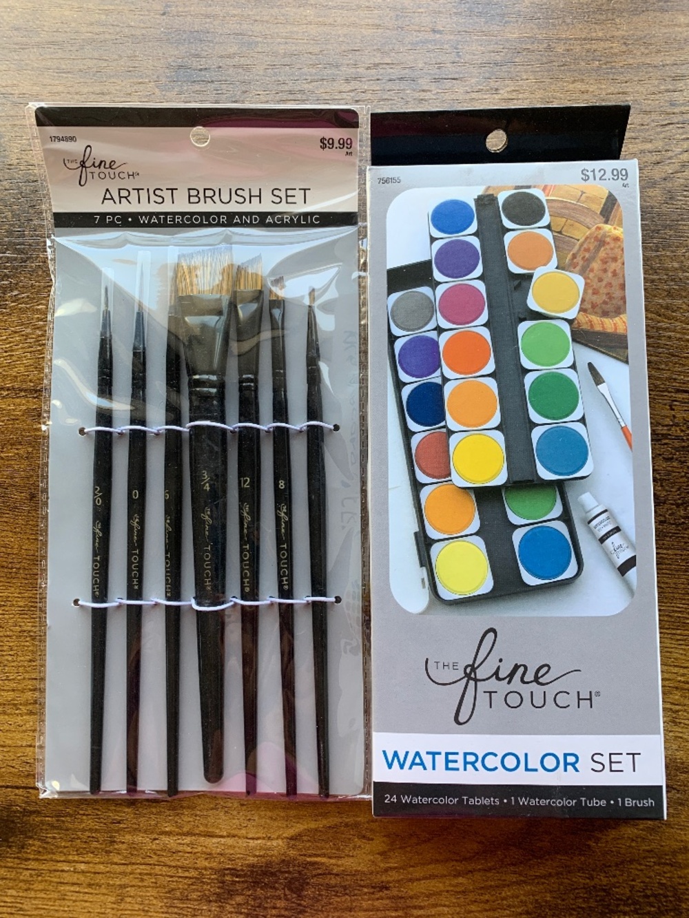 Brand New watercolor and brush set